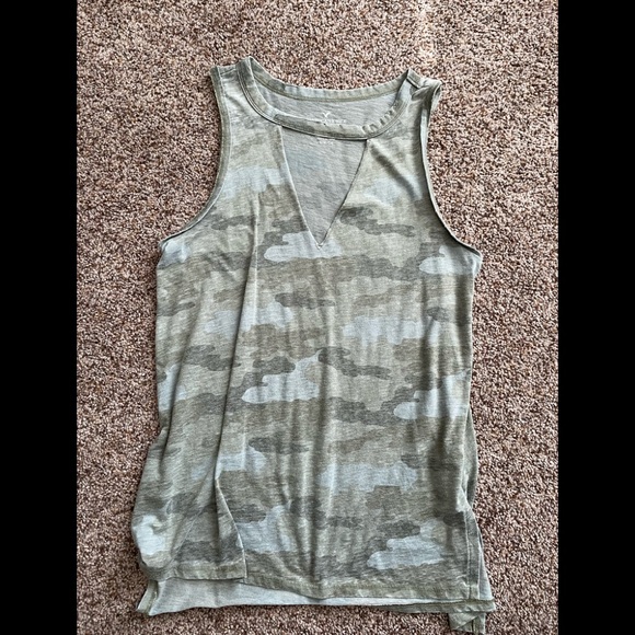 American Eagle Outfitters Tops - American eagle camo tank top